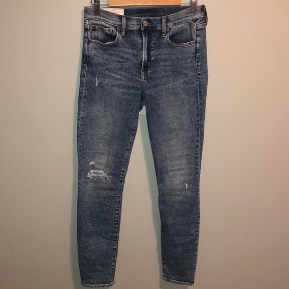 GAP Mid Rise Distressed True Skinny Jeans with Washwell Size 29 - Picture 1 of 6